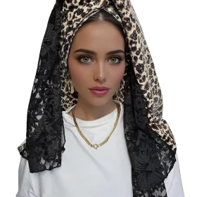 מטפחת לונג מעיין שחורה יוקרתית עם תחרה ופייטים נוצצים
