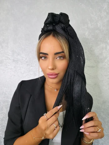 מטפחת עדיאל שחורה ויוקרתית לאירועים בעיטור פרנזים