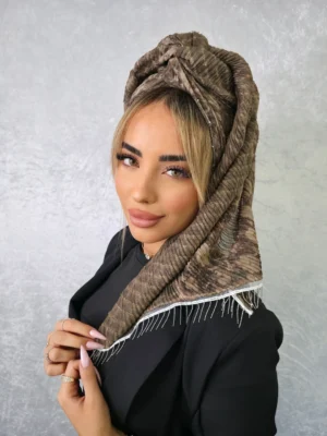 מטפחת צליל בצבע חום שוקולד יציבה במיוחד לאירועים ולערב